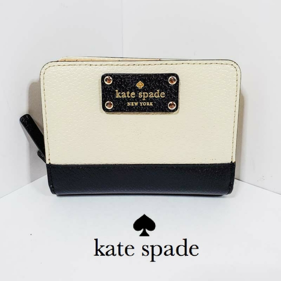 kate spade Handbags - Kate Spade Black & Cream Two Tone Wallet